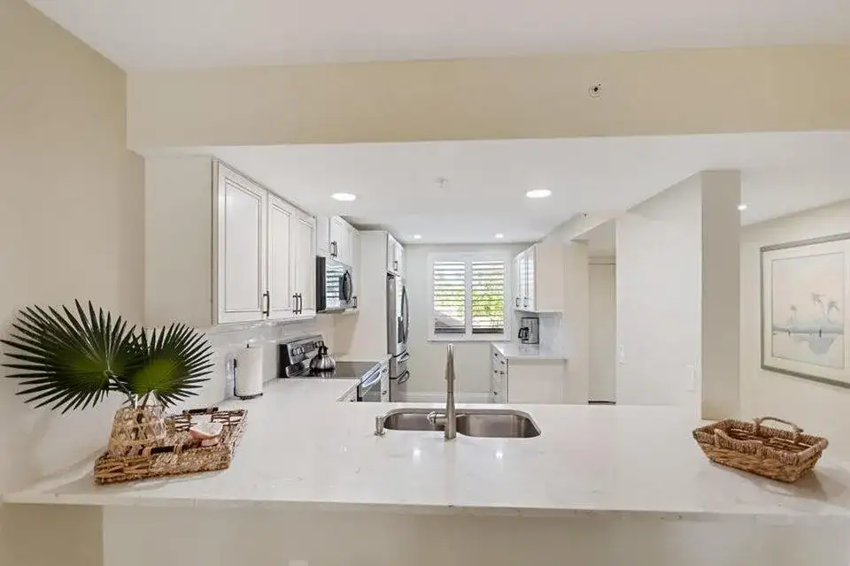 2101 Marina Isle Way # 203, Jupiter FL 33477 photo 2