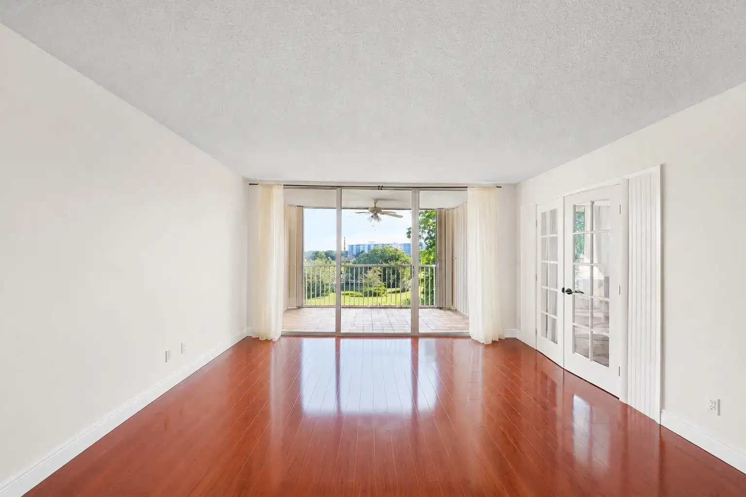 2901 S Palm Aire Drive # 609, Pompano Beach FL 33069 photo 3