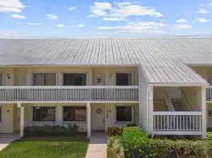 4240 Gator Trace Avenue Unit i, Fort Pierce FL 34982