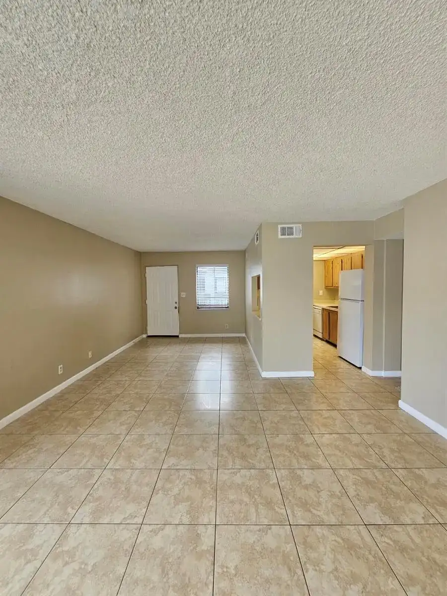 1850 N CONGRESS Avenue # 302, West Palm Beach FL 33401 photo 3