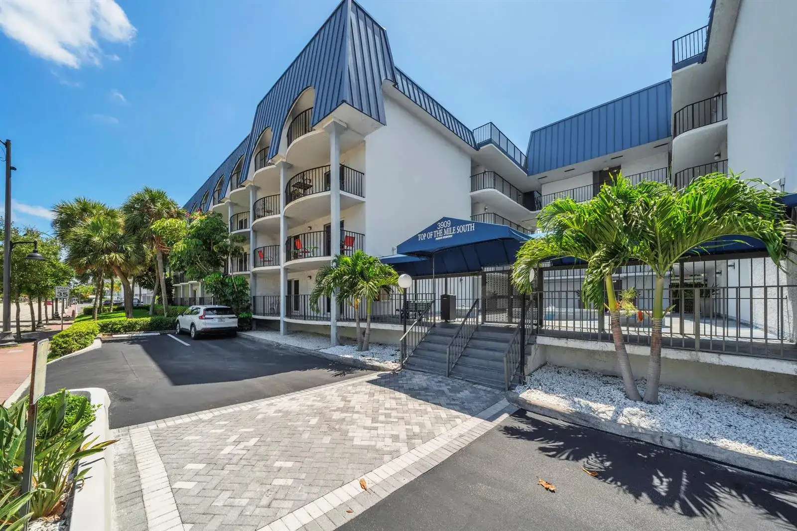 3909 N Ocean Boulevard # 401, Fort Lauderdale FL 33308 photo 3