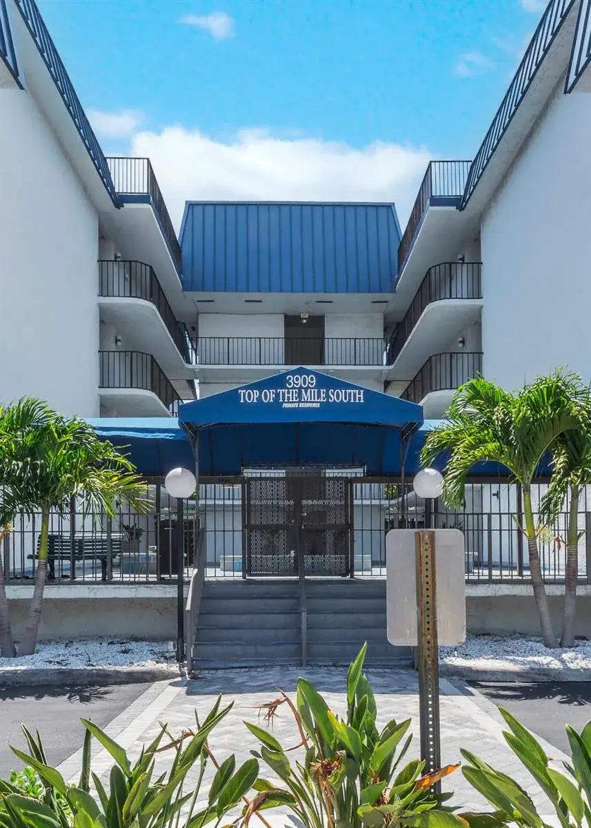 3909 N Ocean Boulevard # 401, Fort Lauderdale FL 33308 photo 4