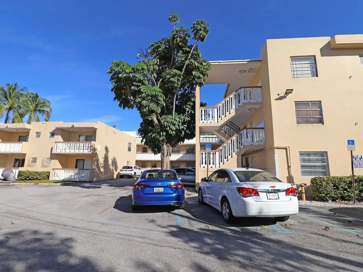 2031 NE 139th Street # 6, North Miami Beach FL 33181