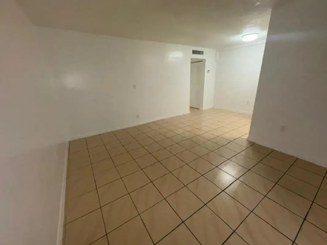 2031 NE 139th Street # 6, North Miami Beach FL 33181 photo 3