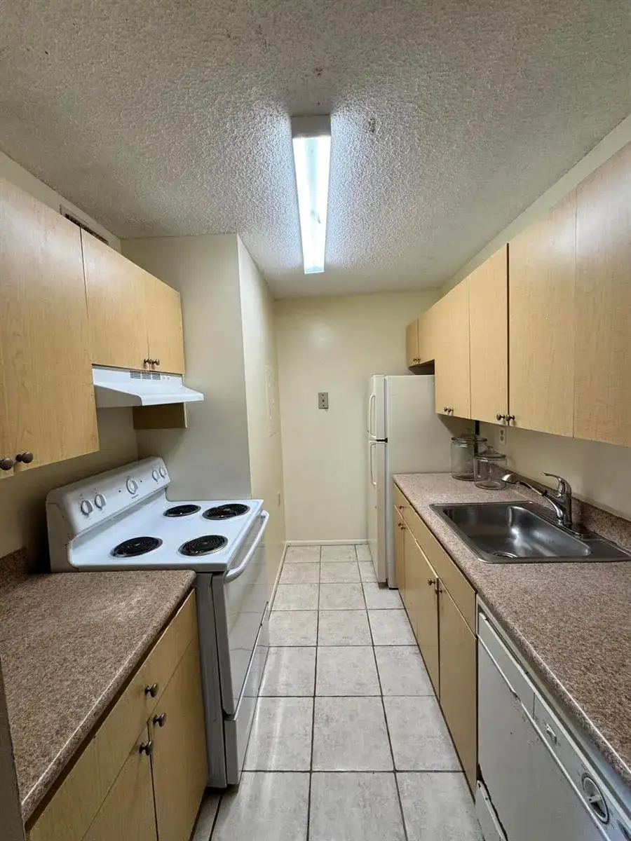 1167 Benoist Farms Road, West Palm Beach FL 33411 photo 4