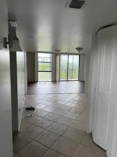 3475 N COUNTRY CLUB Drive # 508, Aventura FL 33180 photo 3