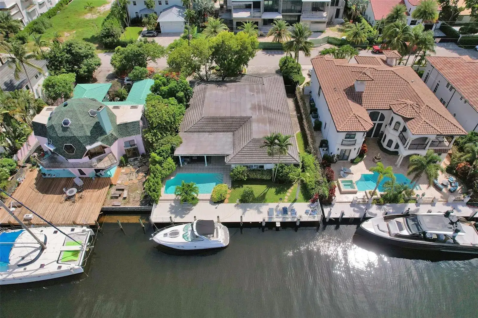 2427 Sea Island Drive, Fort Lauderdale FL 33301 photo 2
