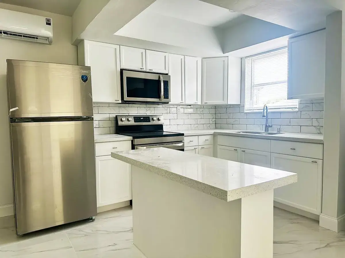 425 SW 18TH Avenue, Fort Lauderdale FL 33312