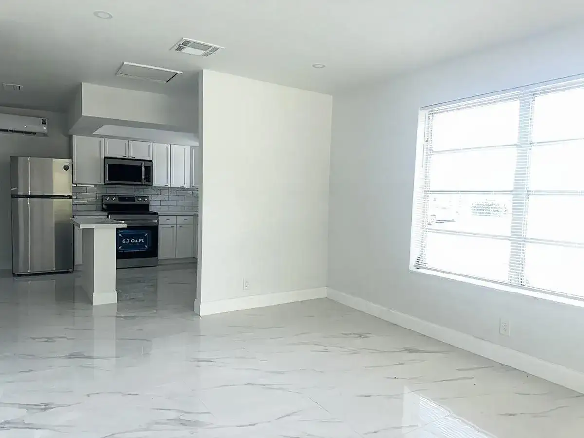 425 SW 18TH Avenue, Fort Lauderdale FL 33312 photo 3