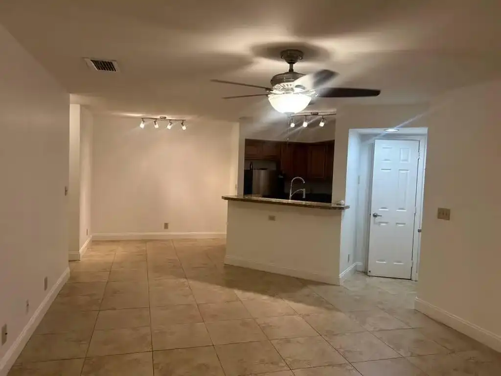 3370 N PINEWALK Drive N # 1217, Margate FL 33063