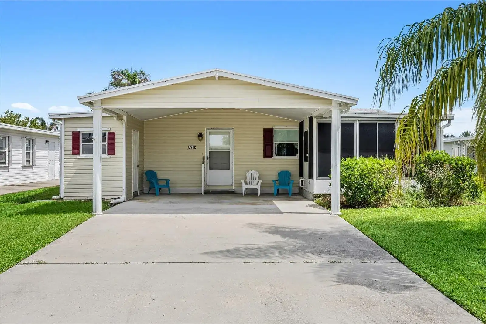 3712 Crabapple Drive, Port St. Lucie FL 34952 photo 2