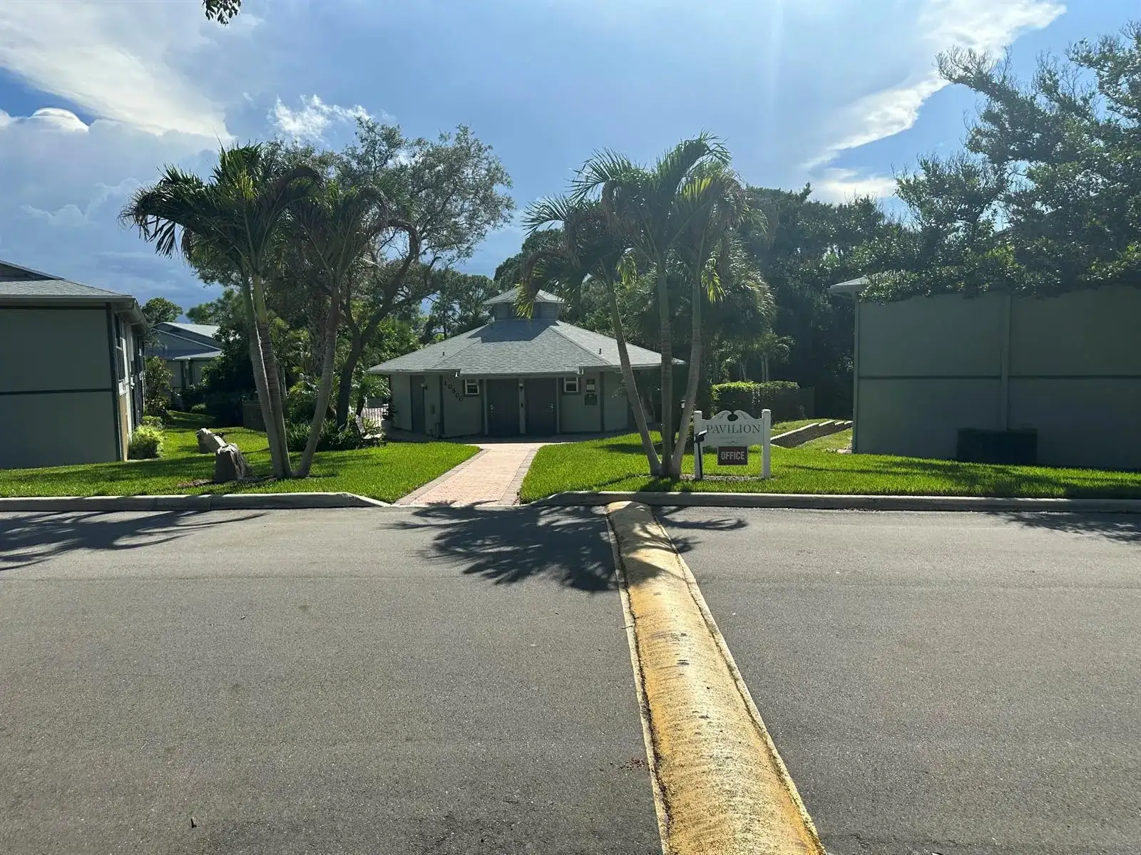8323 SE Croft Circle # N8, Hobe Sound FL 33455 photo 3