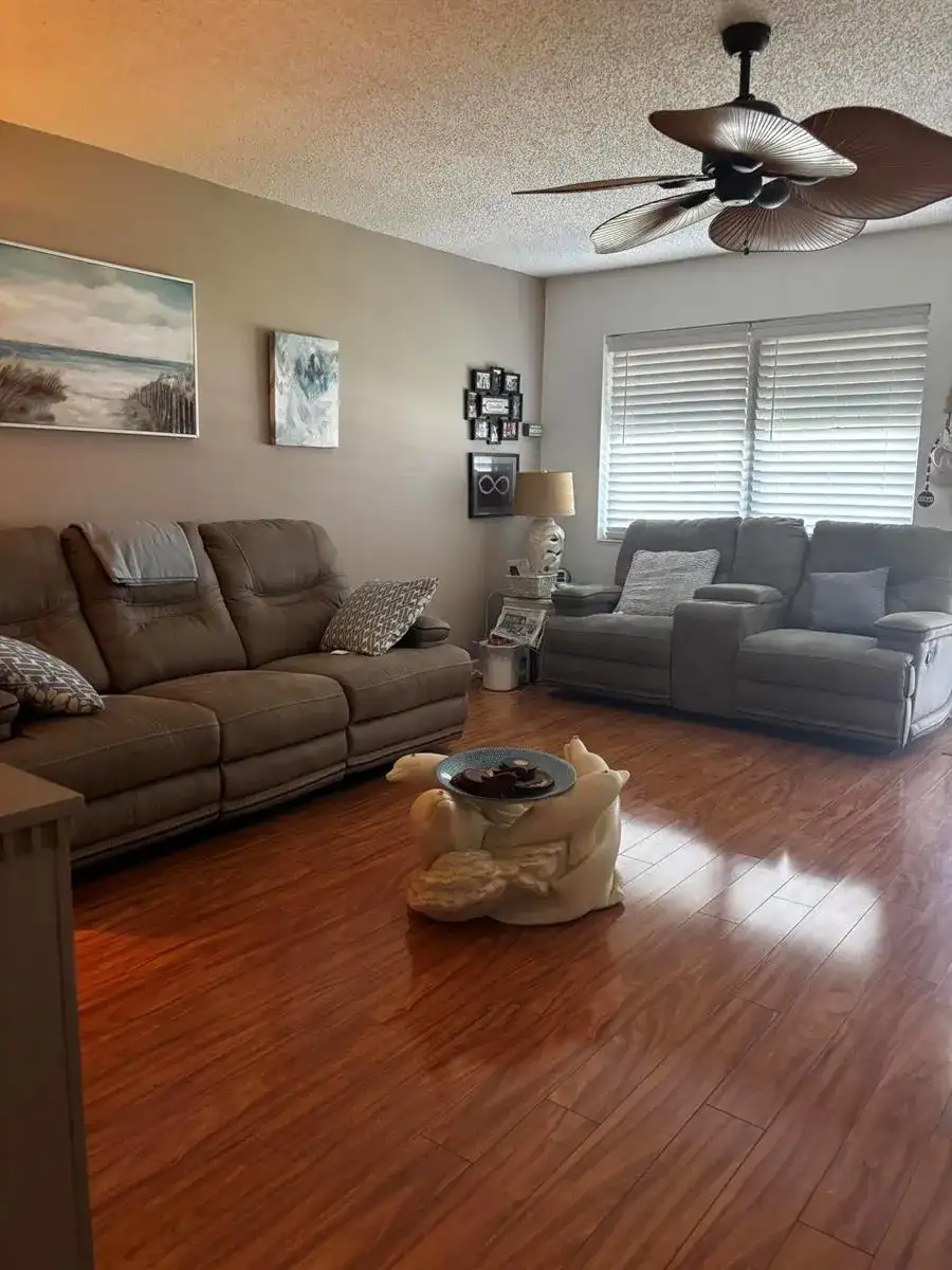 310 CHATHAM O # 310, West Palm Beach FL 33417 photo 2