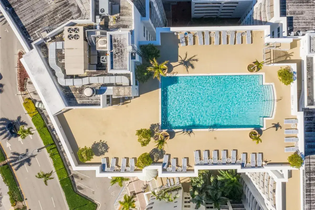1830 RADIUS Drive # 1017, Hollywood FL 33020