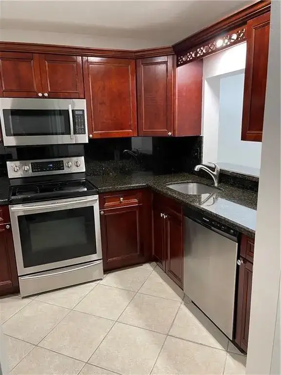 6549 SOMERSET Drive # 106, Boca Raton FL 33433 photo 3