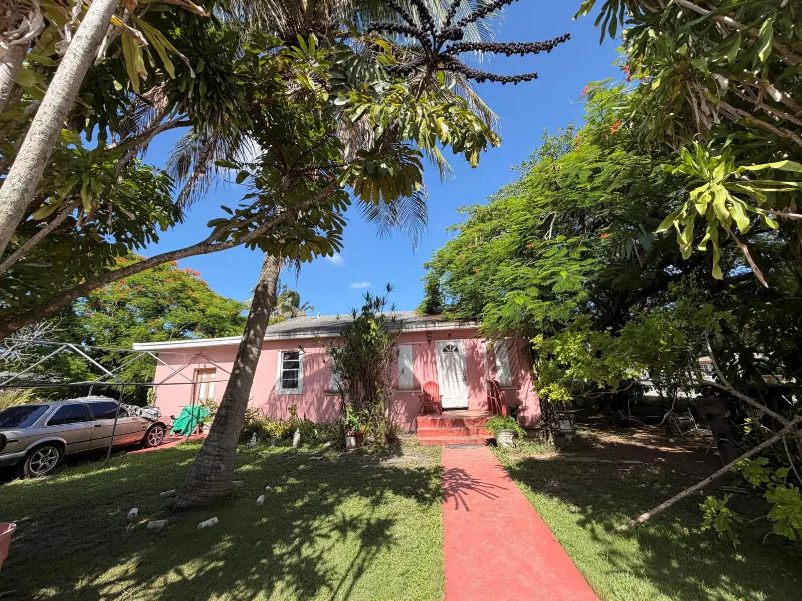 17301 NE 4TH Avenue, North Miami Beach FL 33162 photo 4