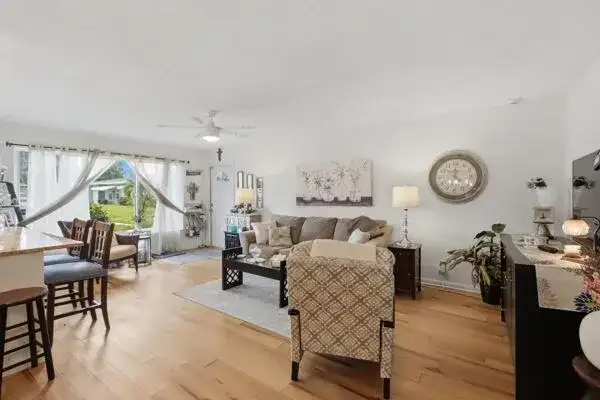 832 High Point Drive W # B, Delray Beach FL 33445 photo 5