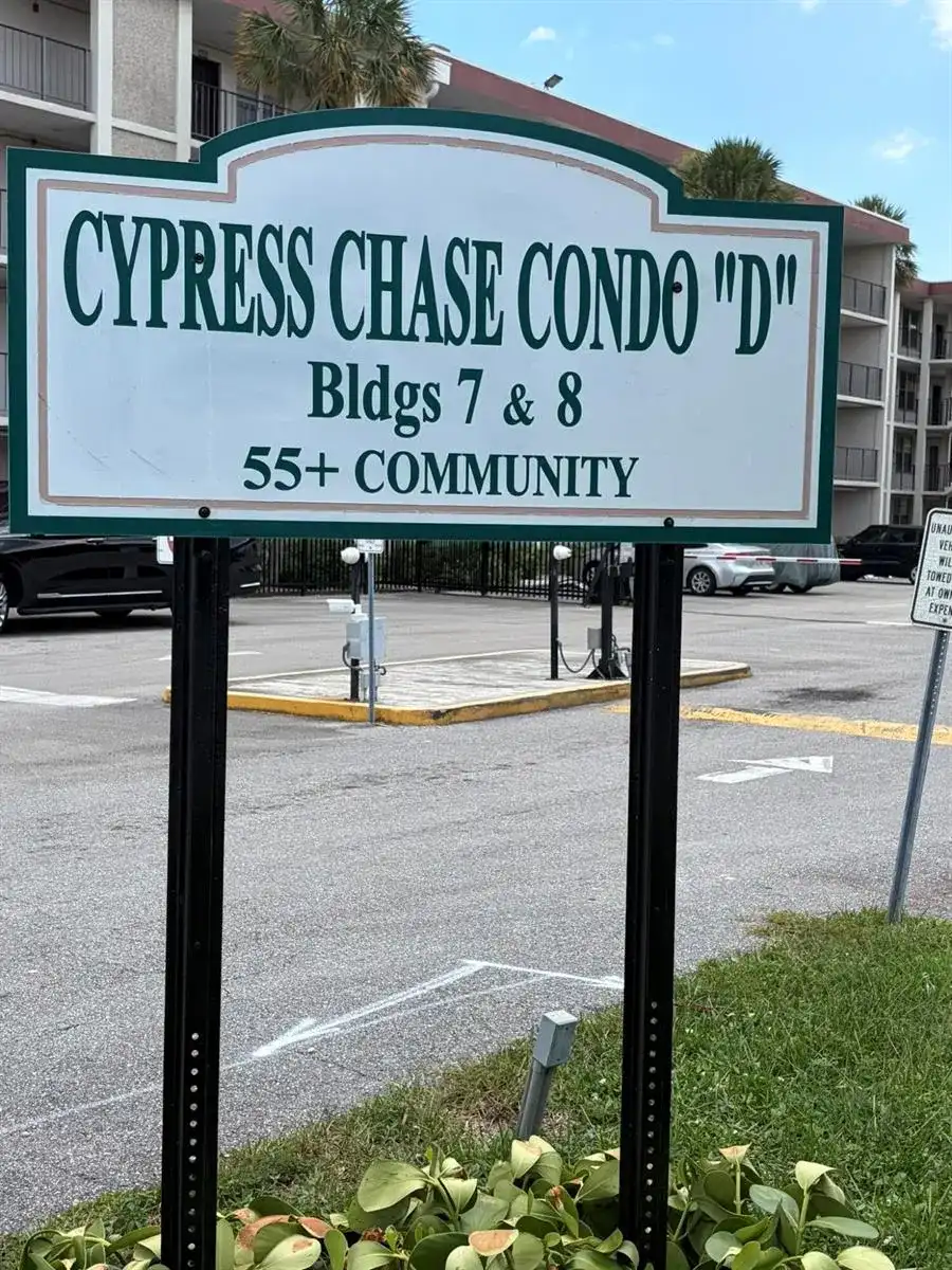 2649 NW 48th Terrace # 340, Lauderdale Lakes FL 33313