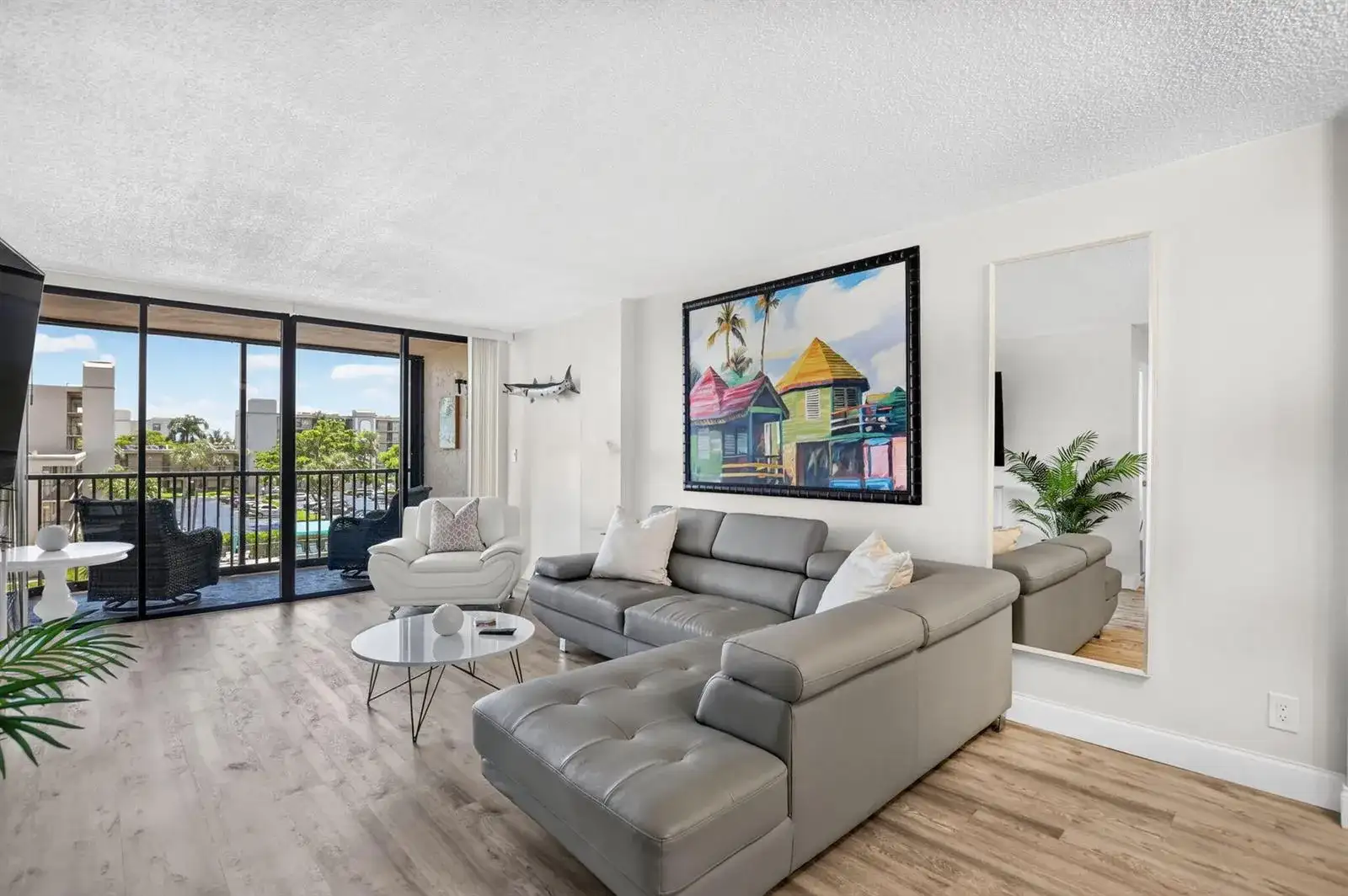 4 Royal Palm Way # 403, Boca Raton FL 33432 photo 2