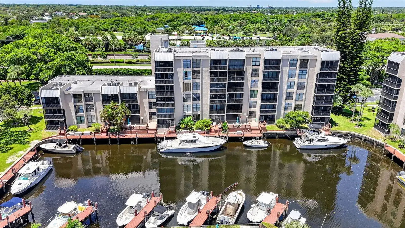 4 Royal Palm Way # 403, Boca Raton FL 33432 photo 4