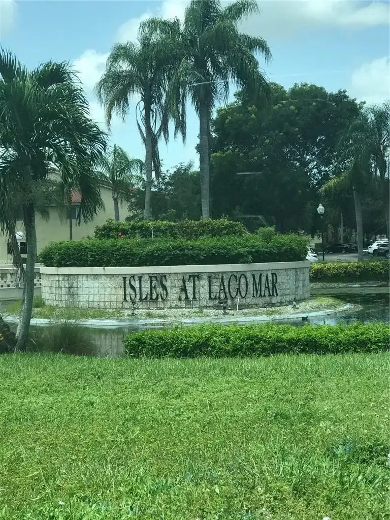 12400 Vista Isles Drive # 1421, Sunrise FL 33325