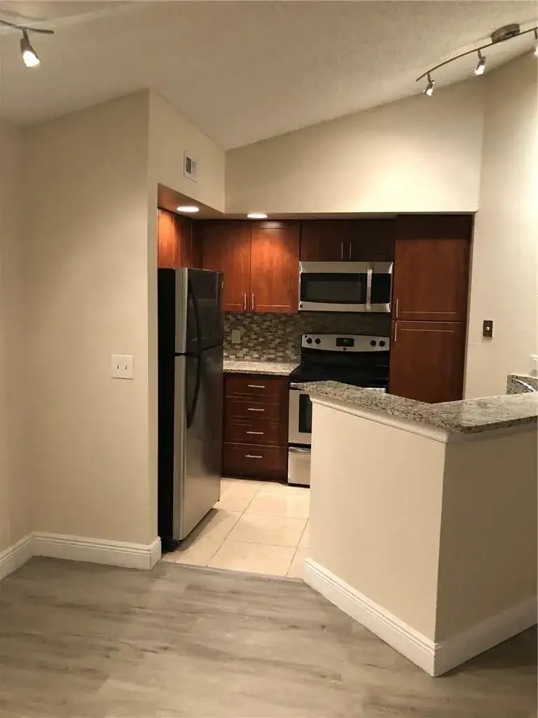 12400 Vista Isles Drive # 1421, Sunrise FL 33325 photo 3