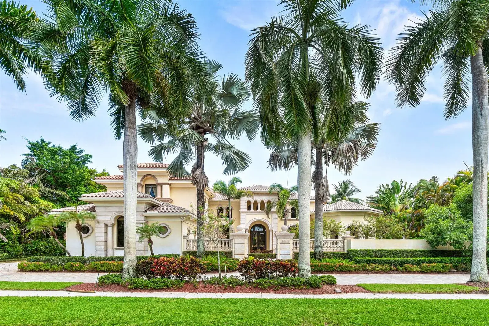 5590 Vintage Oaks Terrace, Delray Beach FL 33484