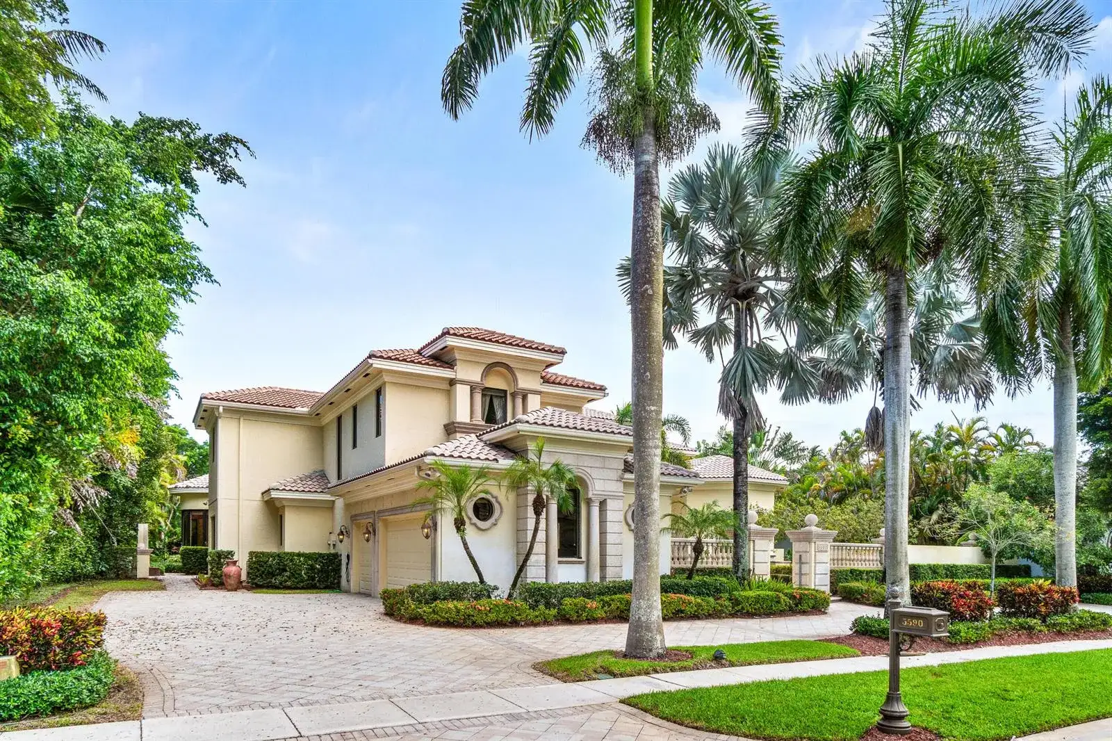 5590 Vintage Oaks Terrace, Delray Beach FL 33484 photo 2