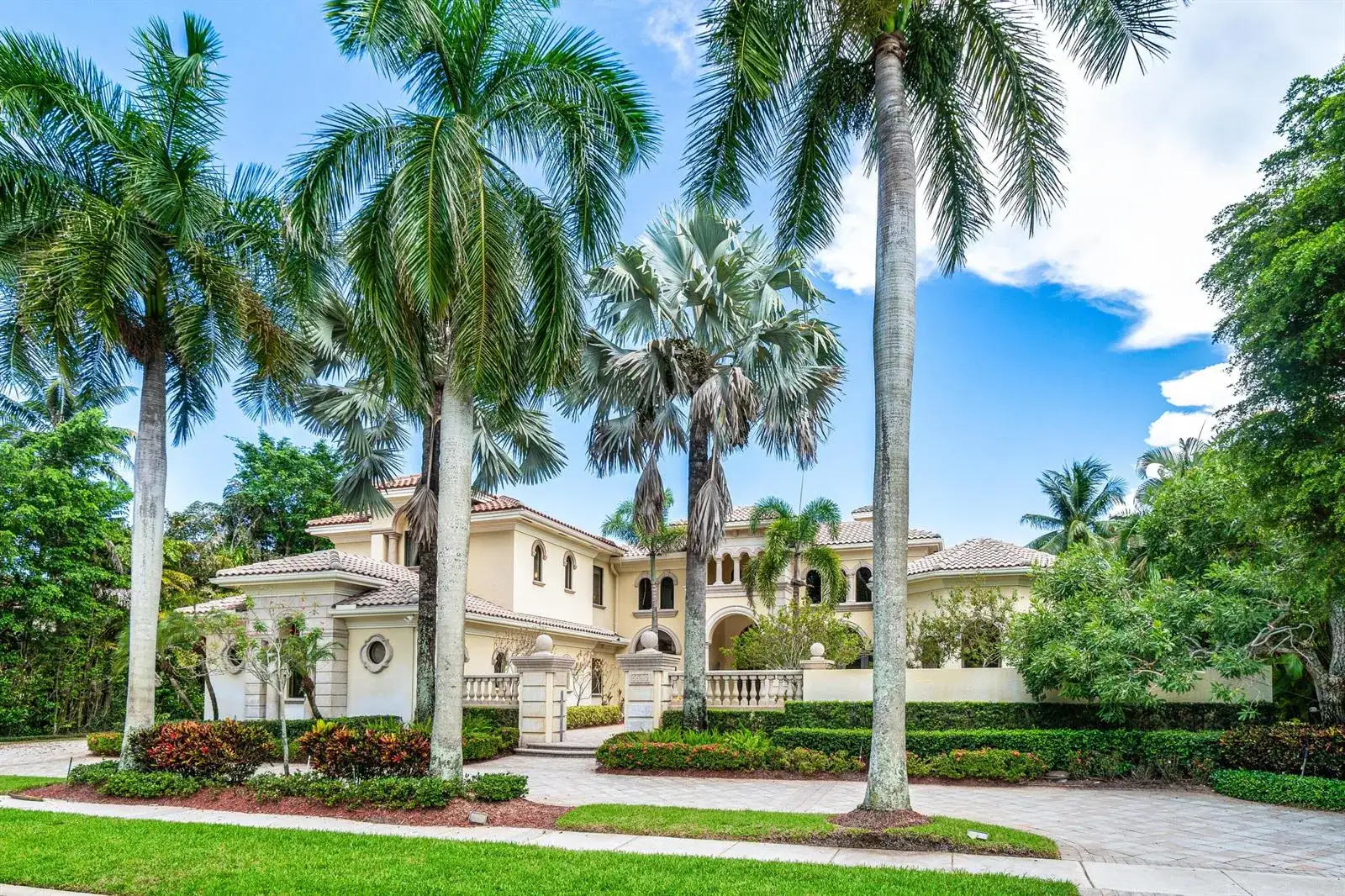 5590 Vintage Oaks Terrace, Delray Beach FL 33484 photo 3