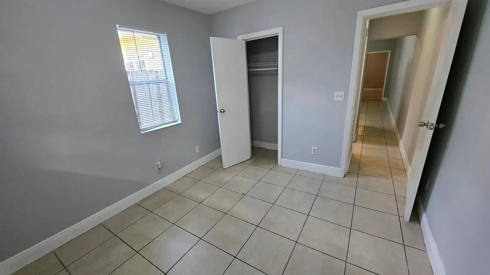 1012 NW 2ND # 6, Hallandale Beach FL 33009 photo 5