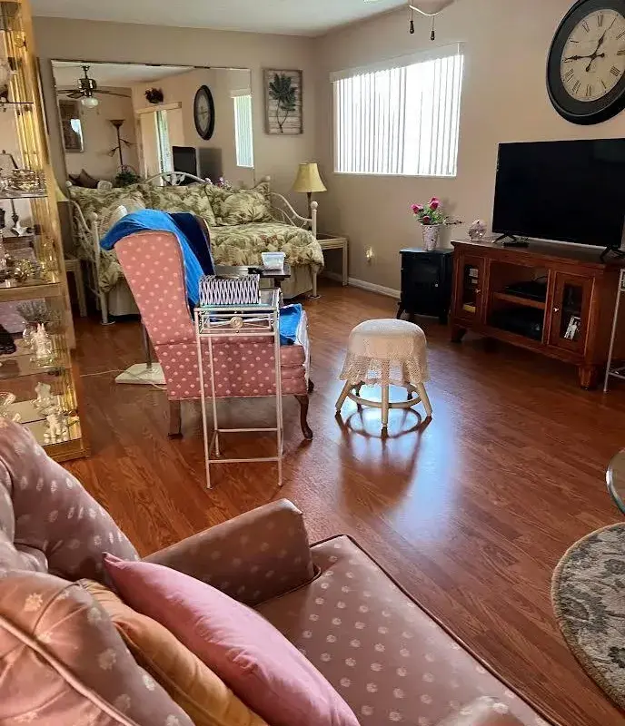725 Lori Drive # 313, Palm Springs FL 33461