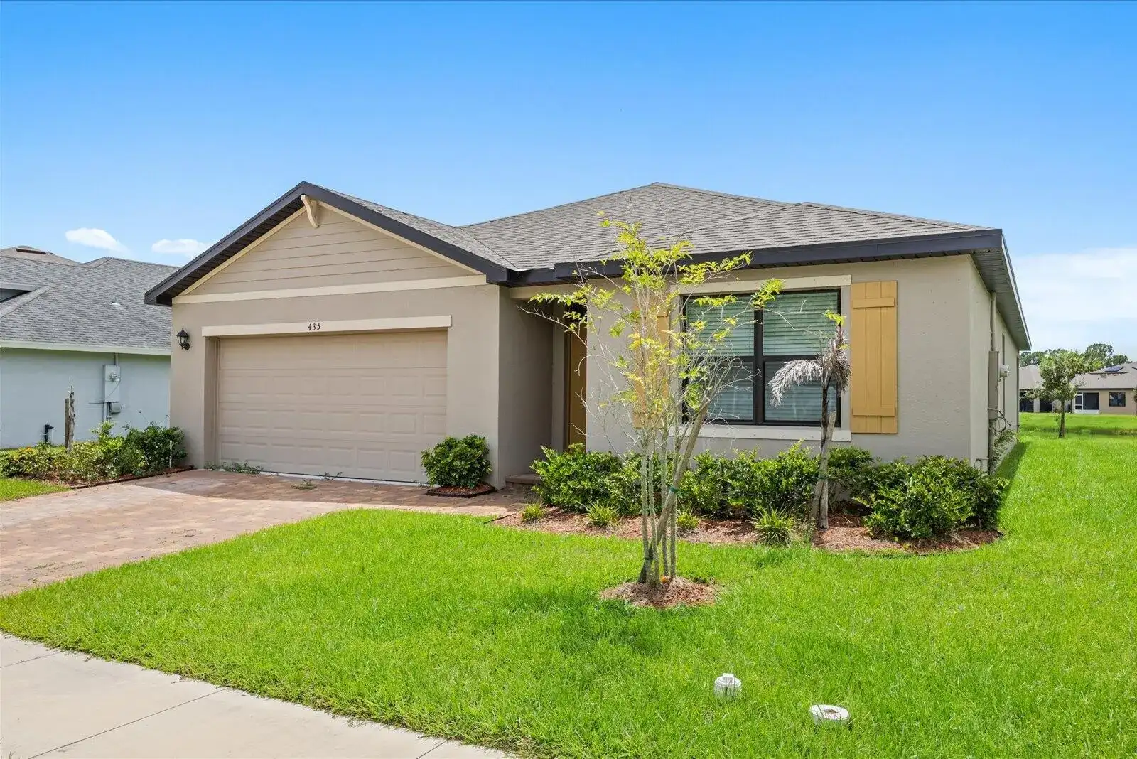 435 SEAFOAM Circle, Fort Pierce FL 34945 photo 2