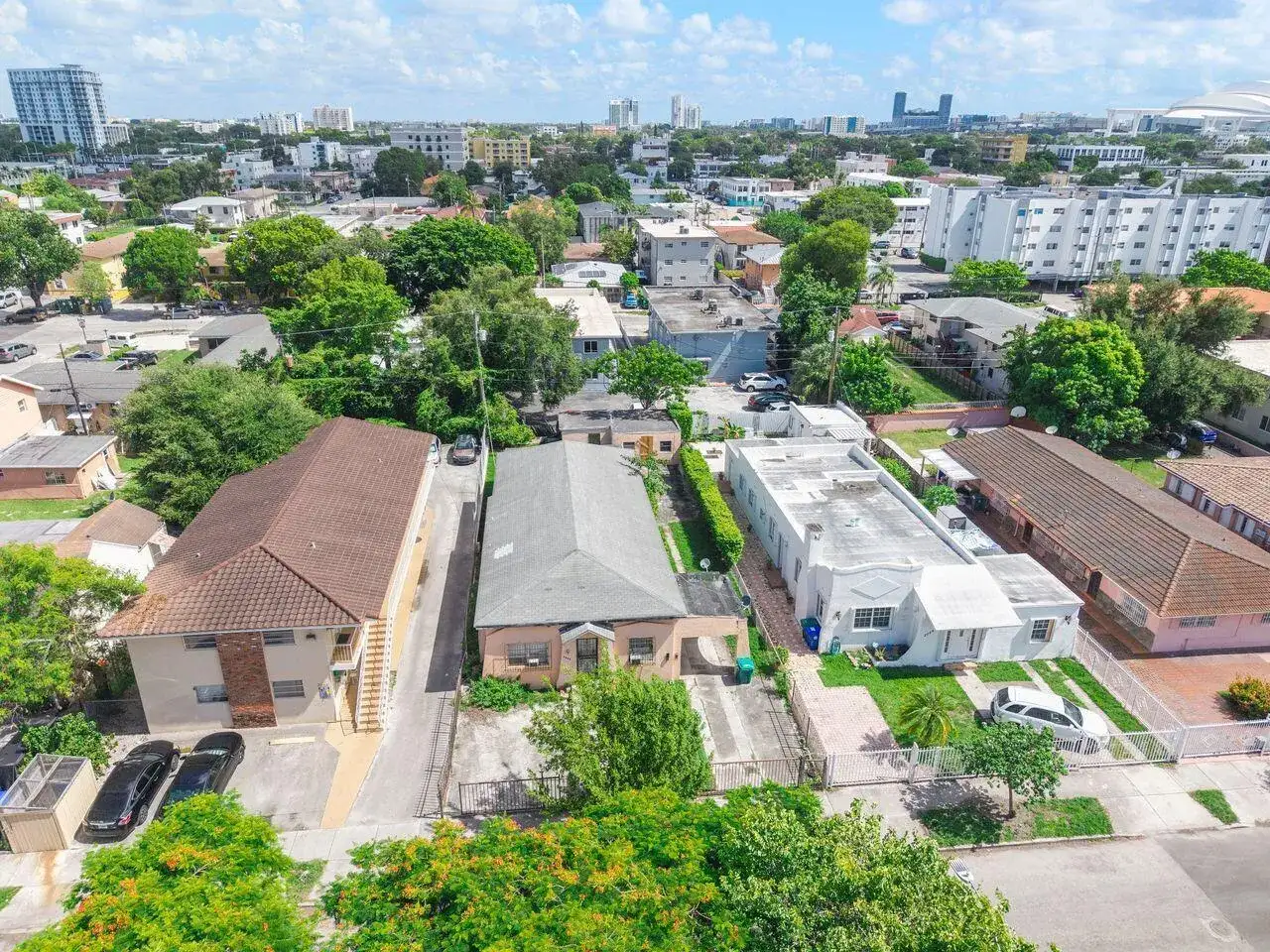 2033 SW 5th Street, Miami FL 33135 photo 5