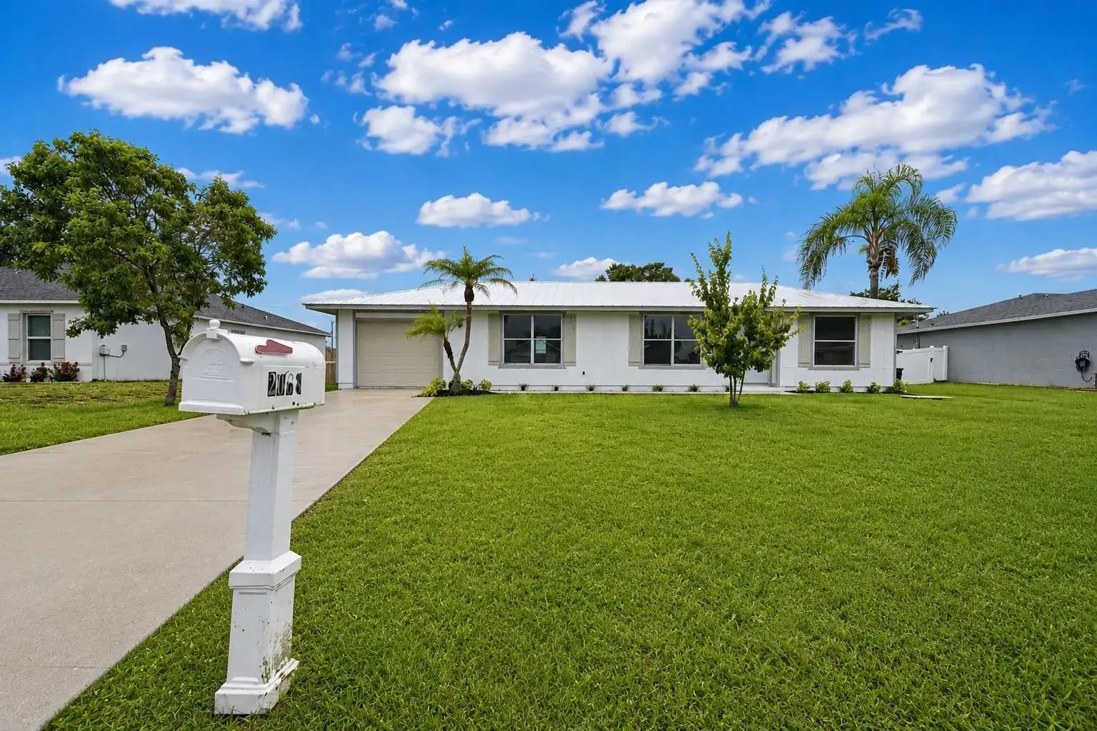 2068 SW Morelia Lane, Port St. Lucie FL 34953 photo 2
