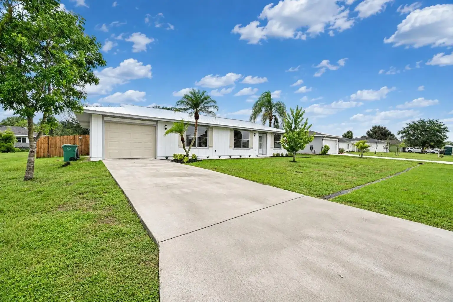 2068 SW Morelia Lane, Port St. Lucie FL 34953 photo 3