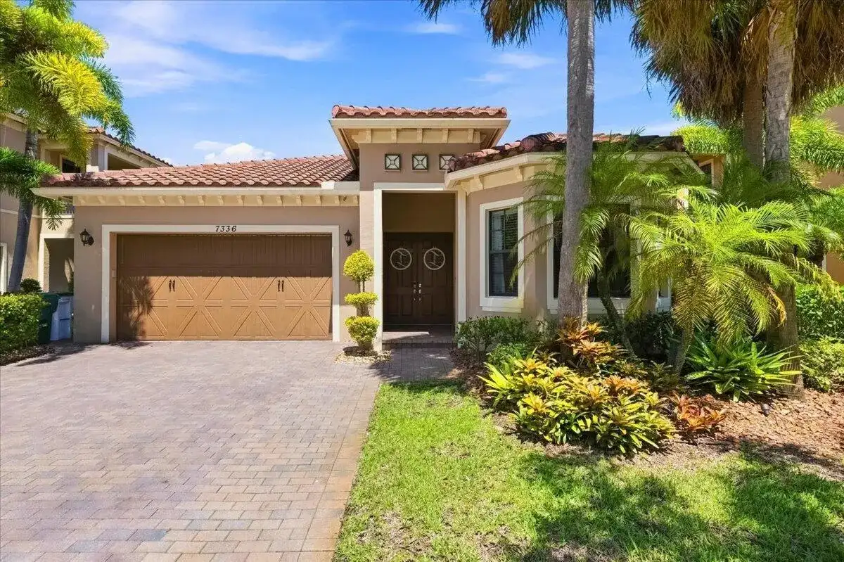 7336 NW 112th Way, Parkland FL 33076 photo 2