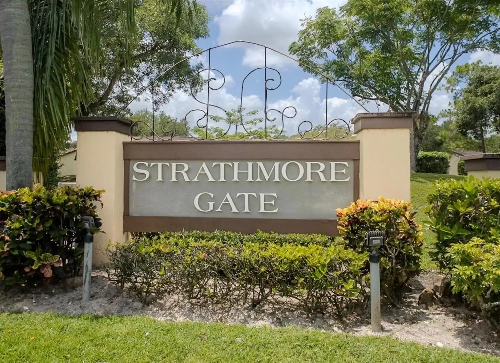 173 SARITA Court, Royal Palm Beach FL 33411