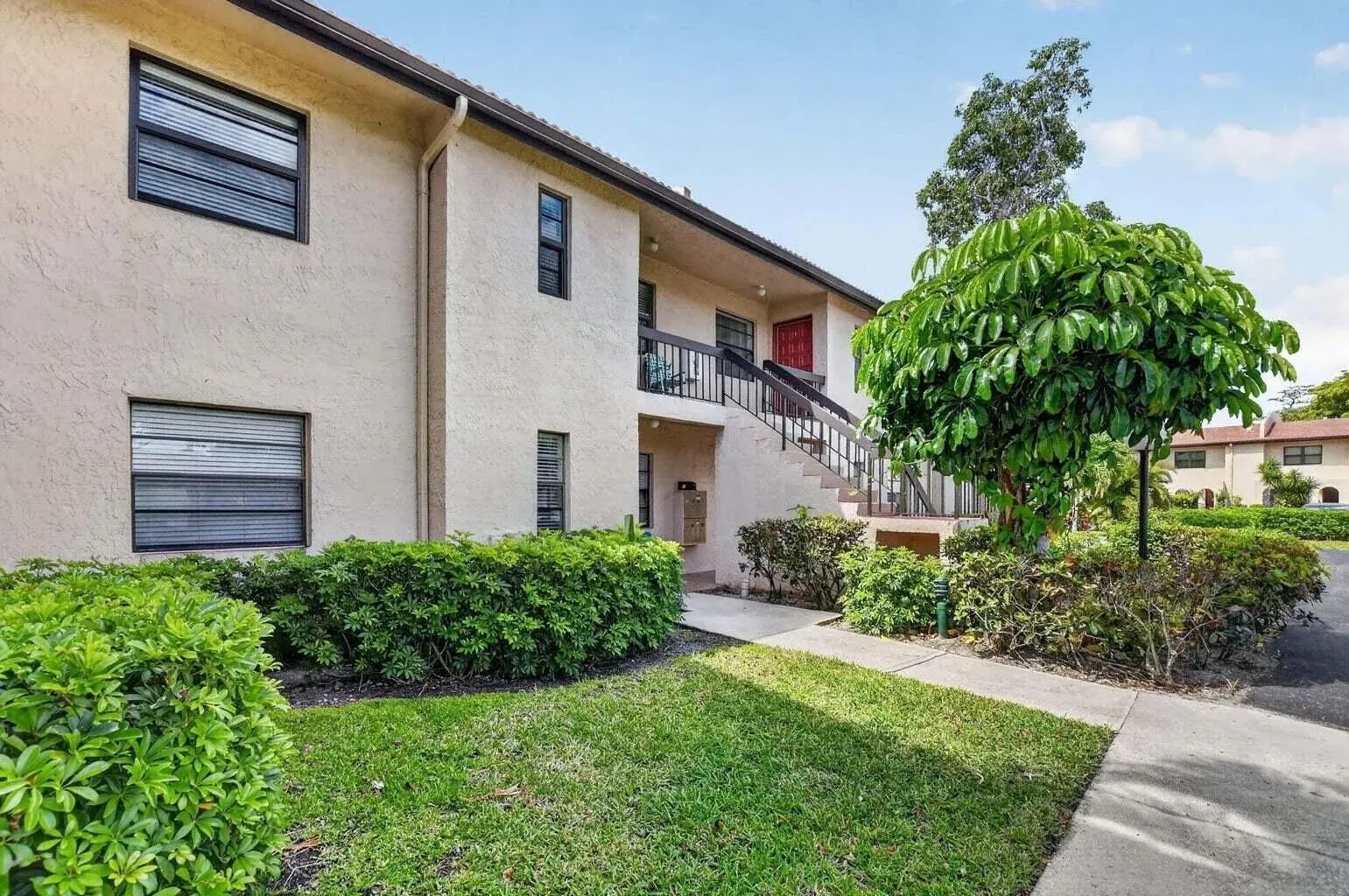 9272 Vista Del Lago # 28F, Boca Raton FL 33428