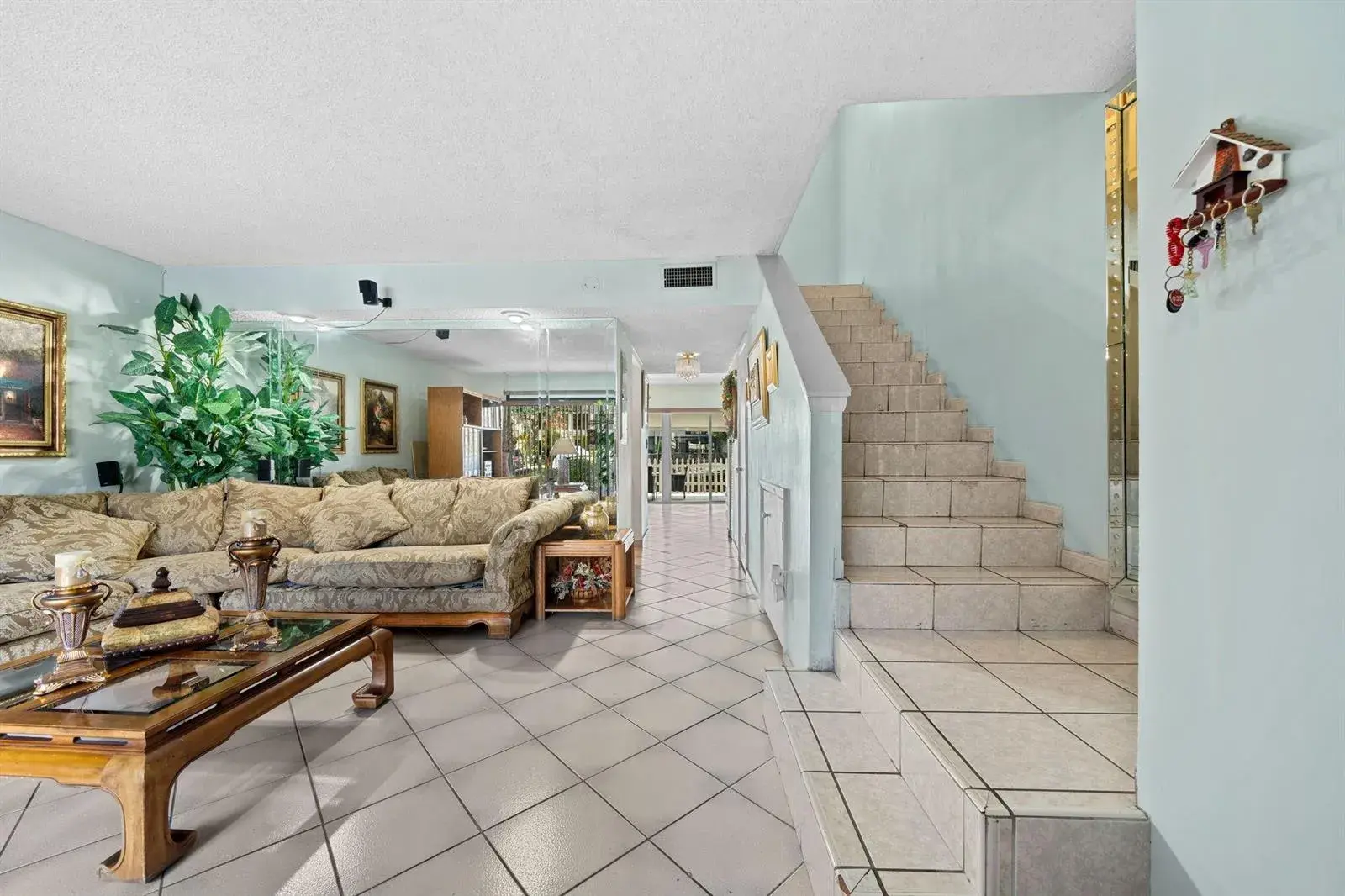 16470 NE 27TH Place # 35, North Miami Beach FL 33160