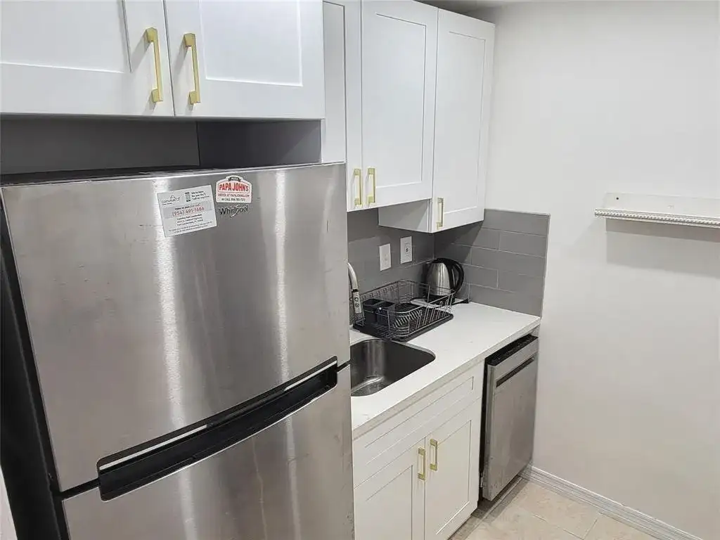 2170 NE 51ST Court # B7, Fort Lauderdale FL 33308 photo 3
