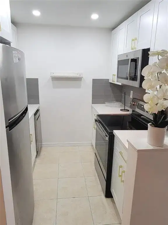 2170 NE 51ST Court # B7, Fort Lauderdale FL 33308 photo 4
