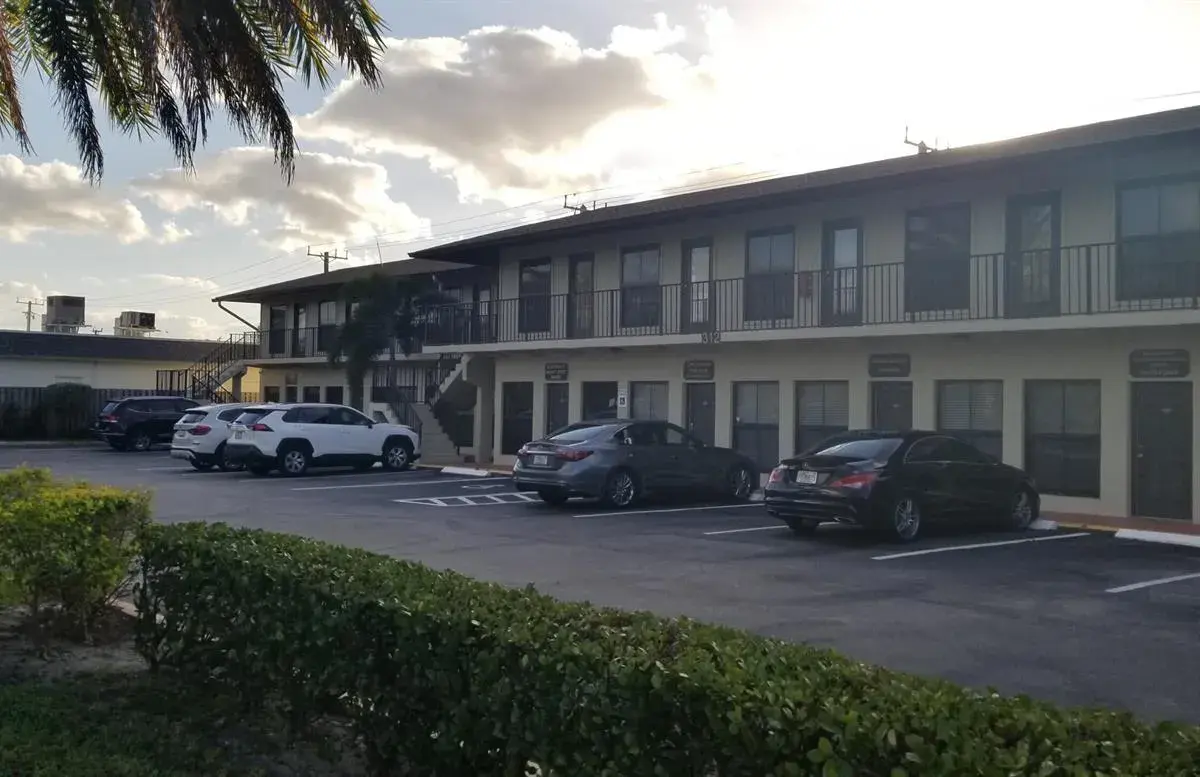 312 S Old Dixie Highway # 210, Jupiter FL 33458