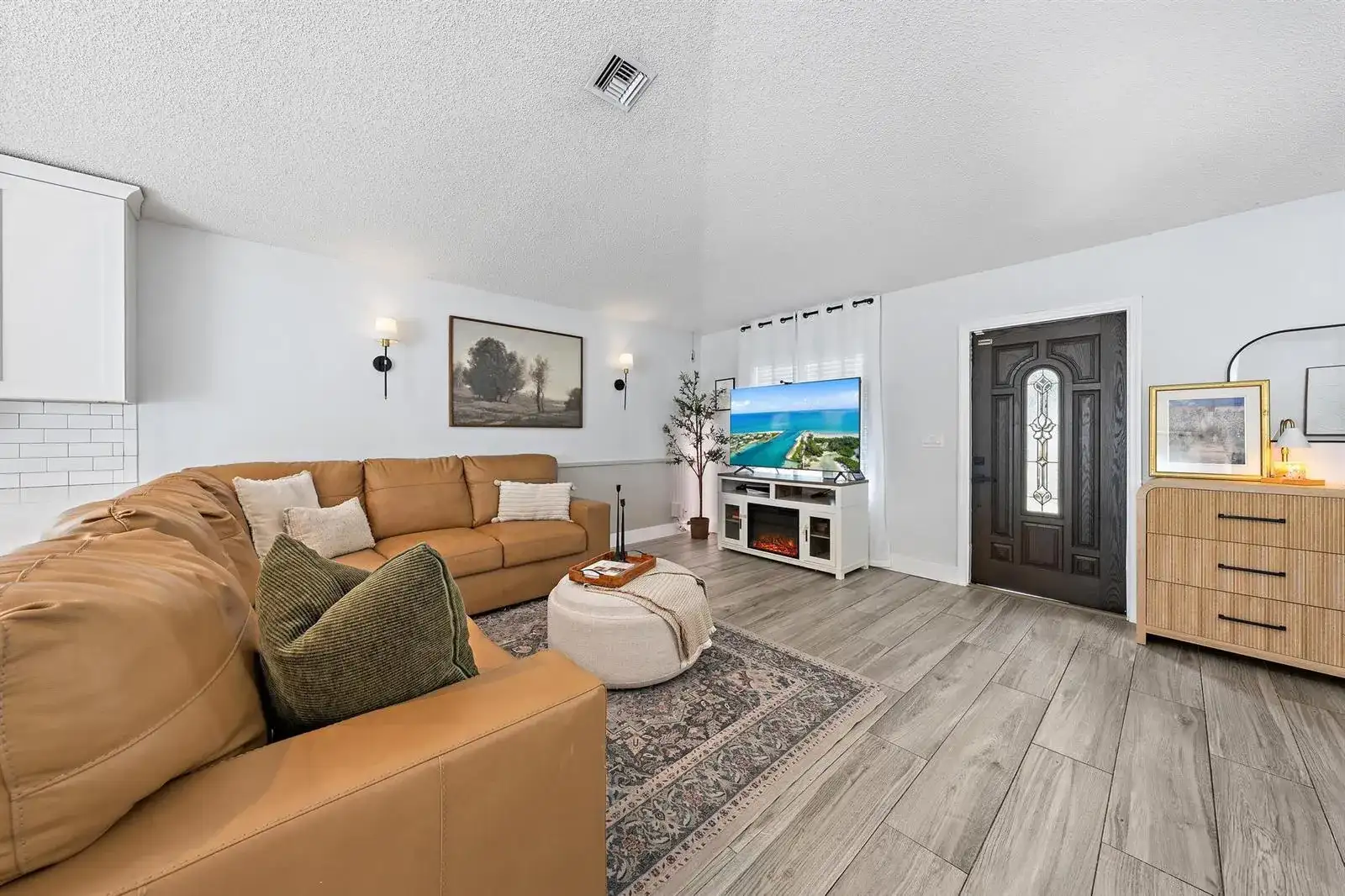 5483 Club Circle, Haverhill FL 33415 photo 5