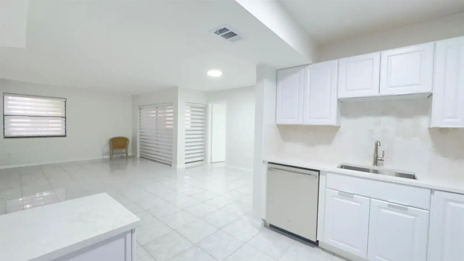 20015 NE 3RD Court # 1, Miami FL 33179 photo 5