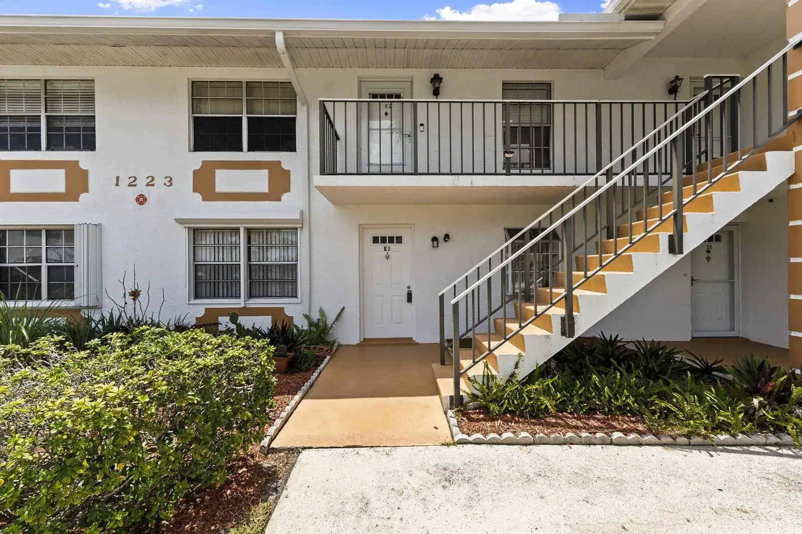 1223 S Lakes End Drive # 1, Fort Pierce FL 34982