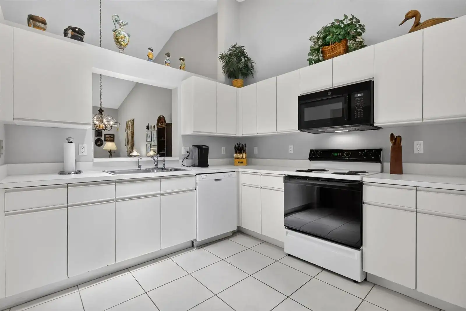 7223 Summer Tree Drive, Boynton Beach FL 33437 photo 4