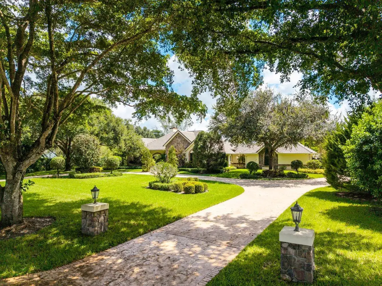 5591 W Leitner Drive, Coral Springs FL 33067 photo 4
