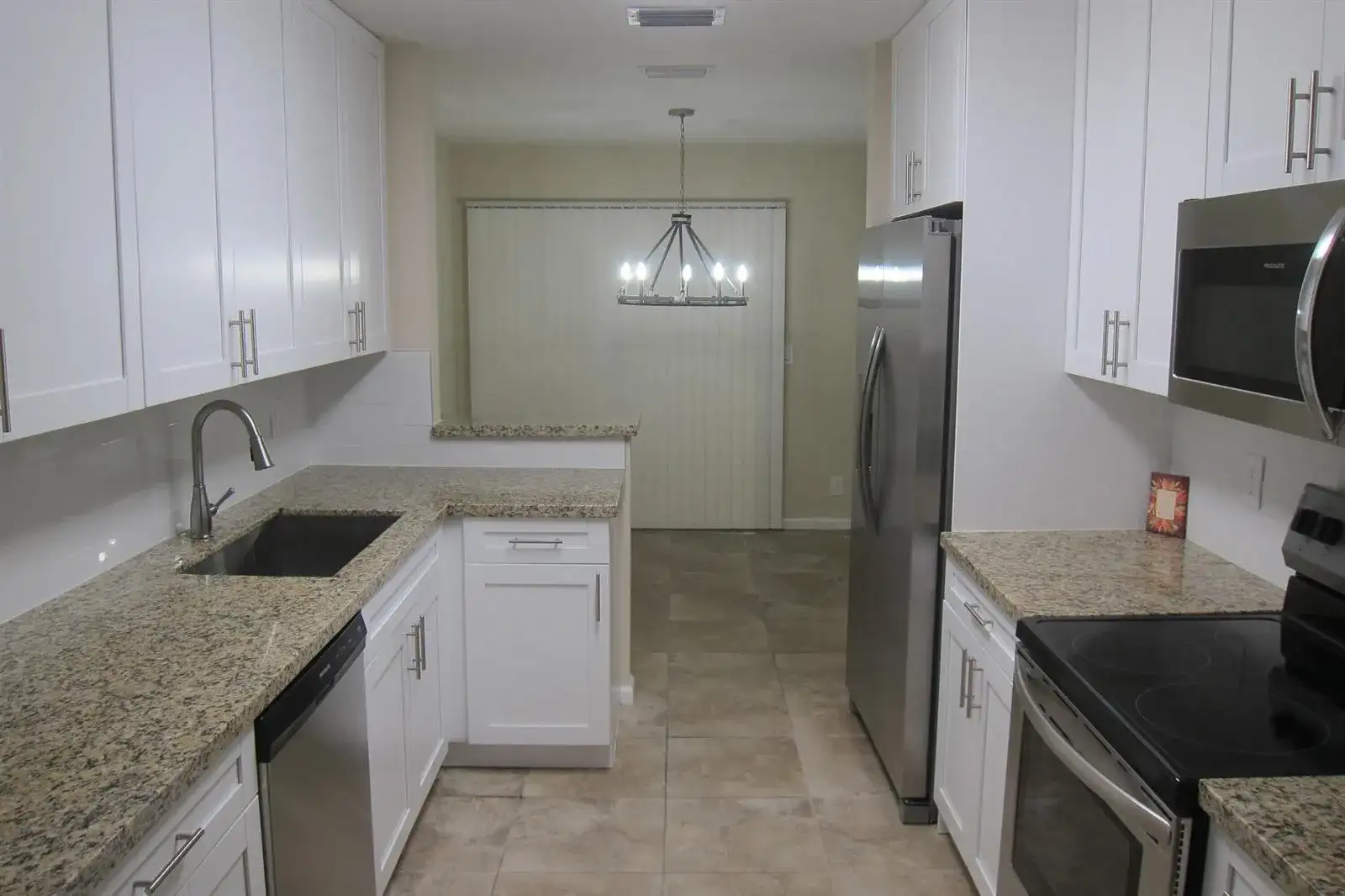 1517 Woodbridge Lakes Circle, West Palm Beach FL 33406 photo 3