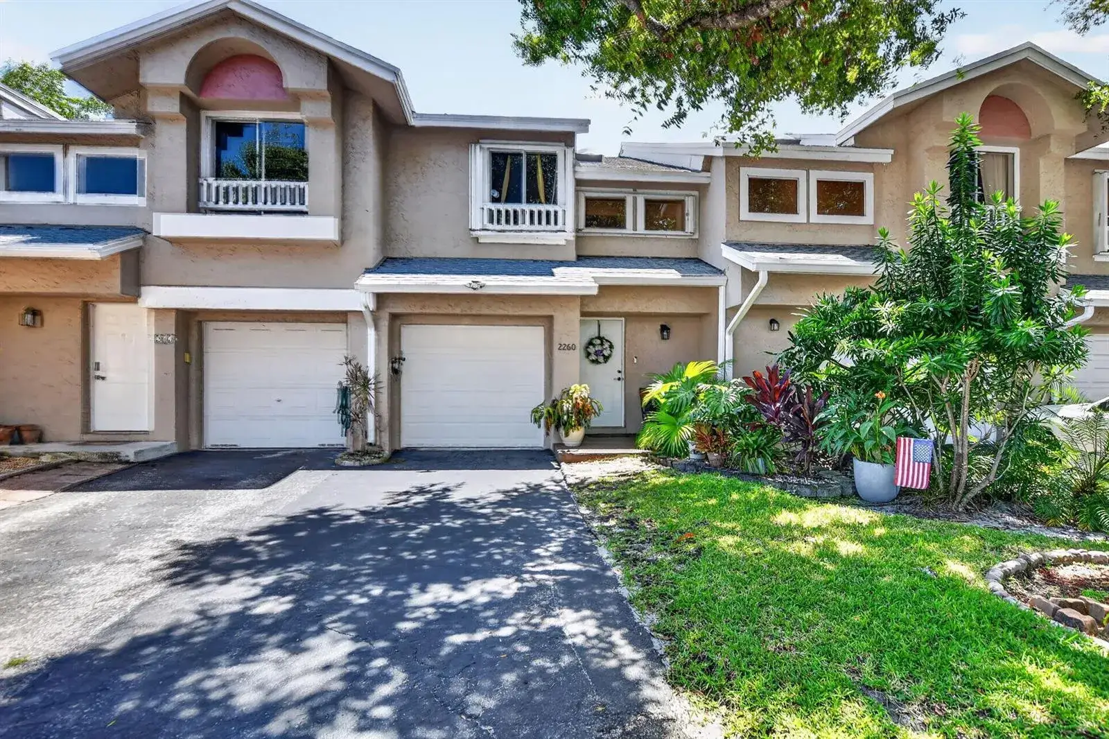 2260 Discovery Circle W, Deerfield Beach FL 33442