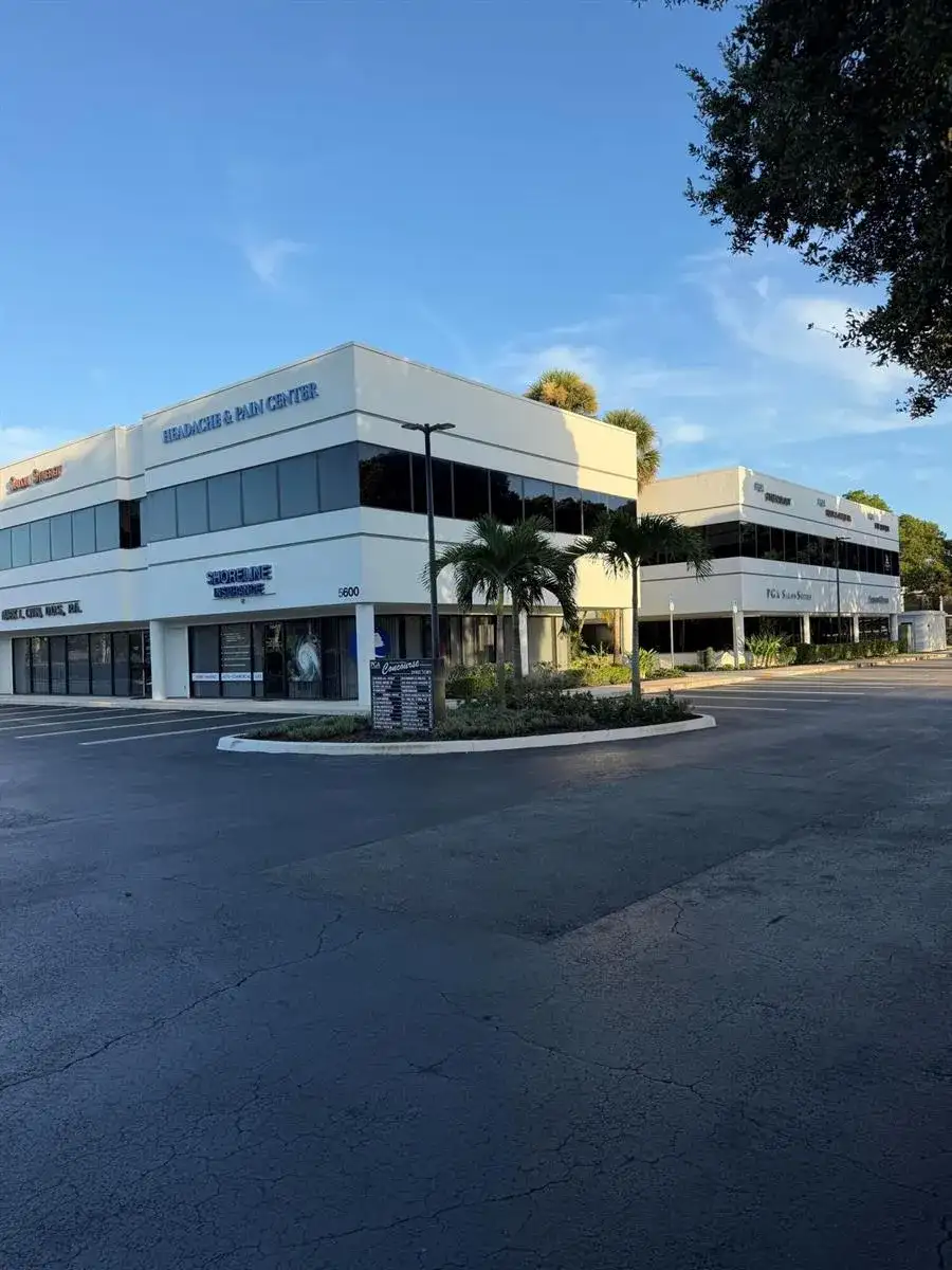5610 PGA Boulevard # 214, Palm Beach Gardens FL 33418 photo 2